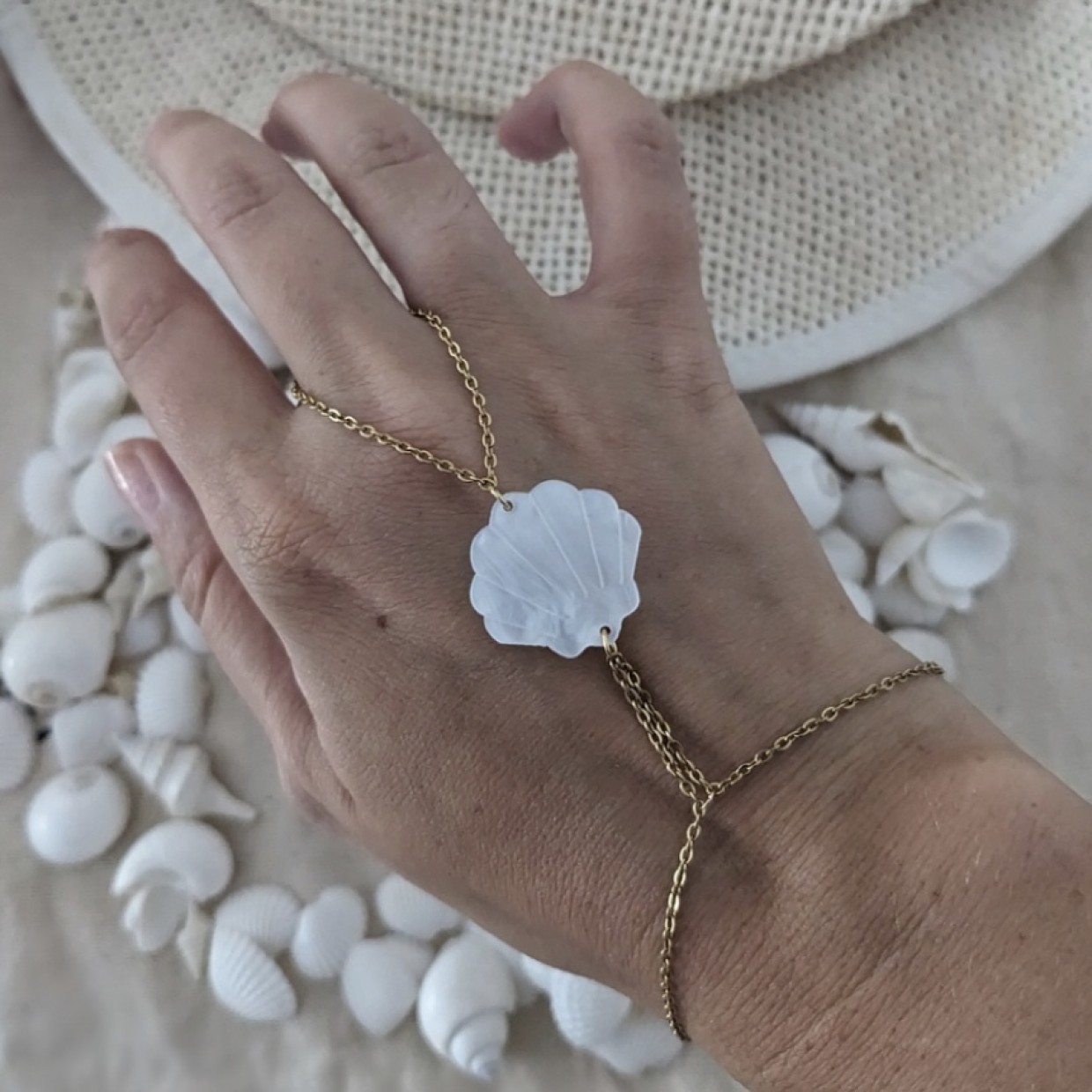 Bijou de main Ariel